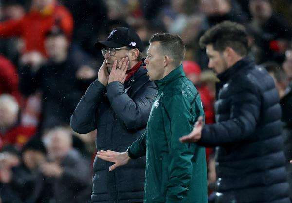 كلوب وسيميوني