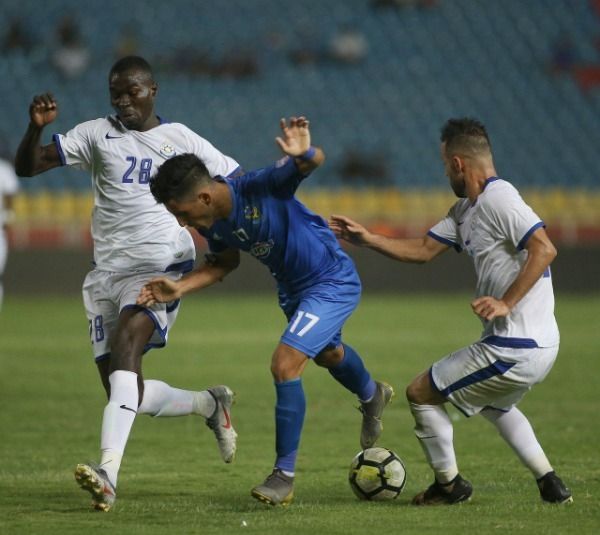 من مباريات الدوري