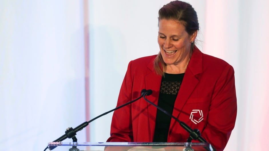 سيندي بارلو