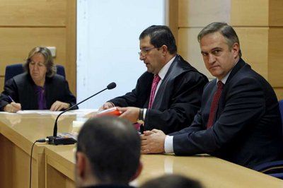 2010-12-29-00000102509379