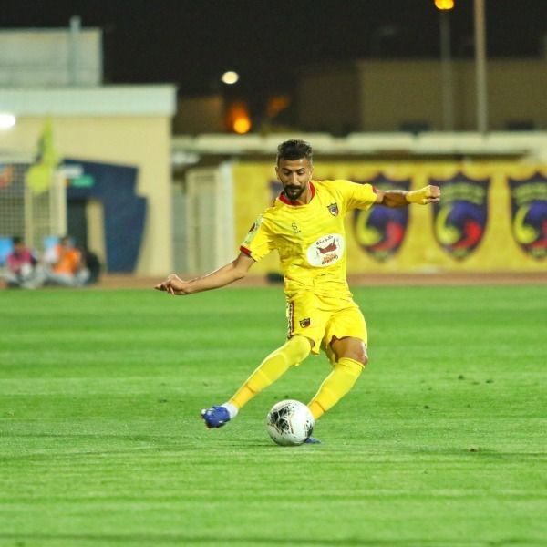 أسامة الخلف