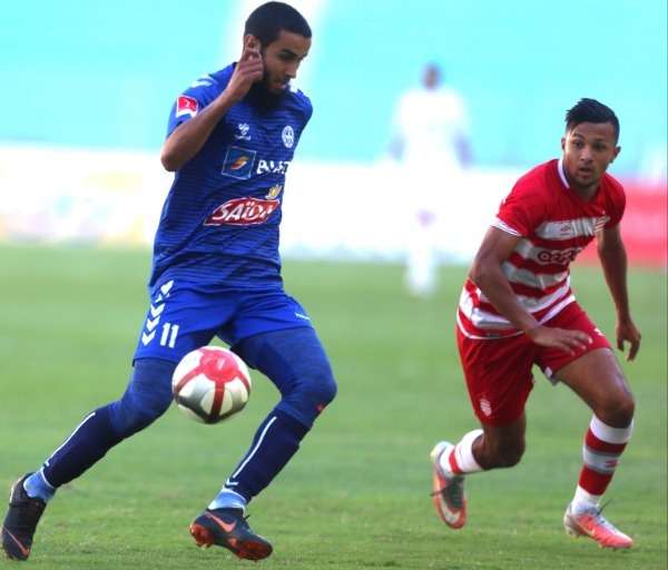 من مباراة الدوري بين الفريقين