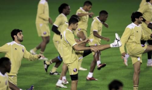 المنتخب القطري يتدرب بأكاديمية أسباير بالدوحة - 30 ديسمبر 2010