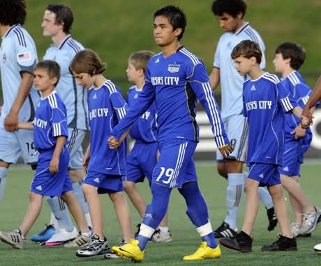 تمكن المهاجم سونيل تشيتري من العودة للقائمة الرسمية بعد شفائه من الإصابة