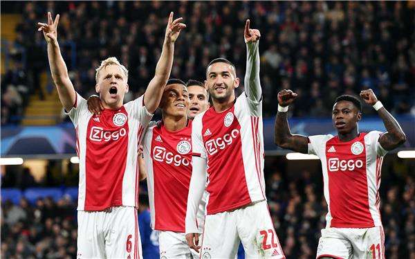 دوني فان دي بيك