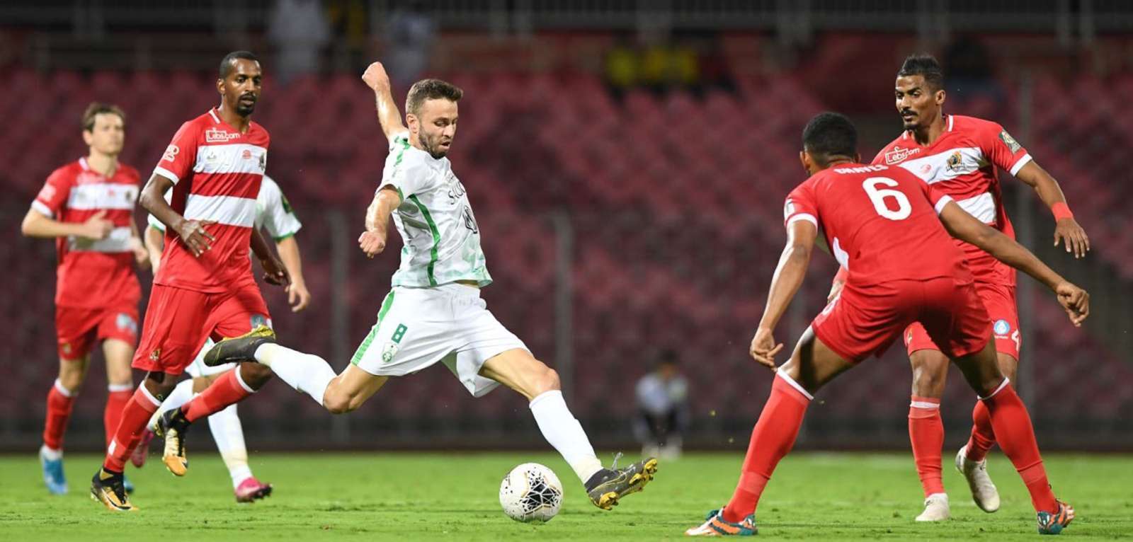من الدوري السعودي