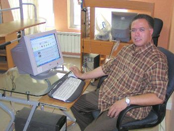 المعلق التونسي رؤوف خليف 