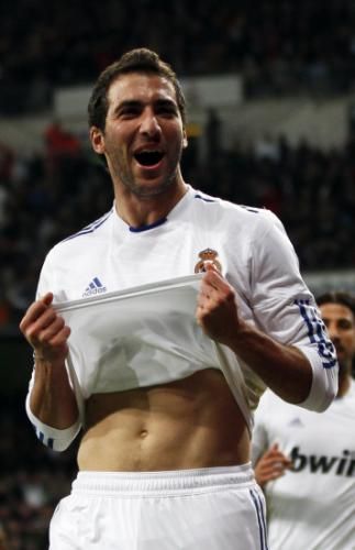2010-11-20t213010z_01_sps102_rtridsp_3_soccer-spain_reuters