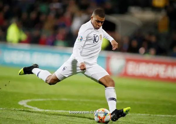 ?i=reuters%2f2019-03-22%2f2019-03-22t213028z_1347081561_rc14b32b3900_rtrmadp_3_soccer-euro-mda-fra_reuters