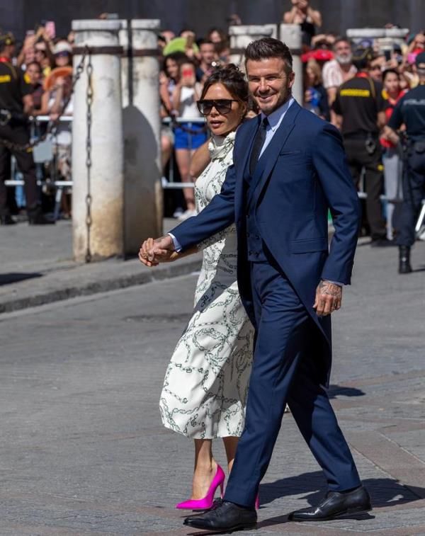 بيكهام وزوجته