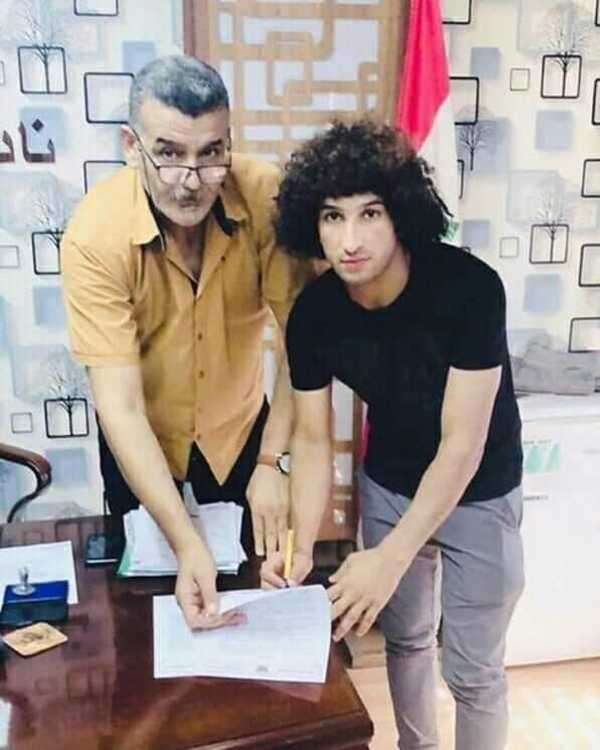 جانب من أحد التعاقدات