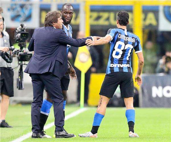 كاندريفا وكونتي