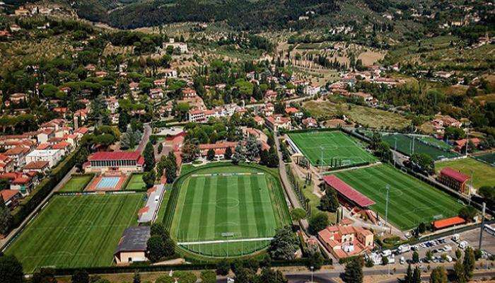 مقر معسكر المنتخب الإيطالي