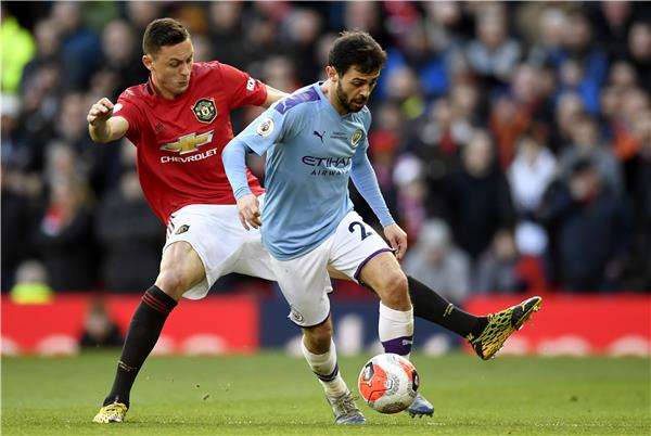 من الدوري الإنجليزي الممتاز