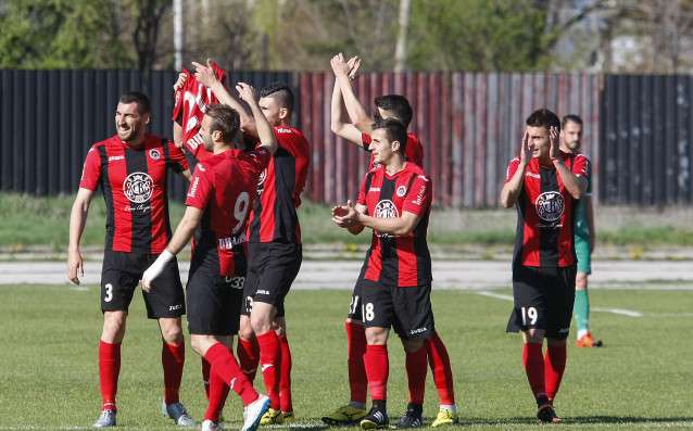 لاعبو لوكوموتيف صوفيا