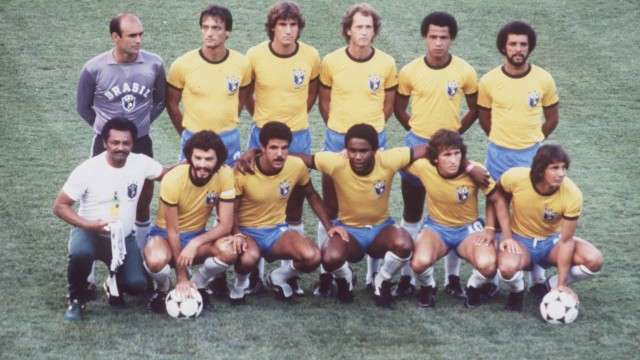 منتخب البرازيل الذي خاض مونديال 1982