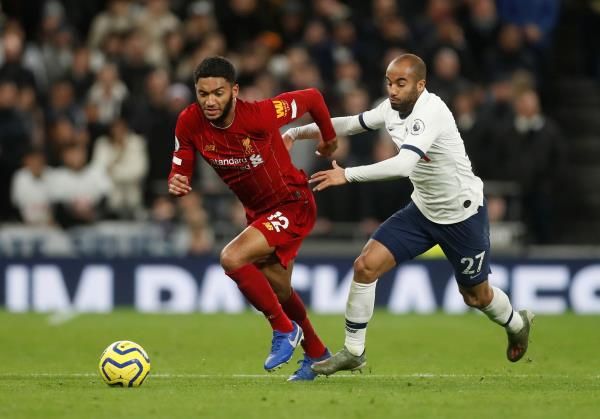 من الدوري الإنجليزي