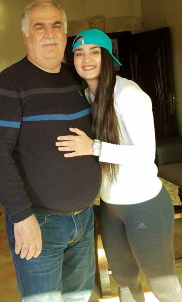 حسنة سعيد ووالدها