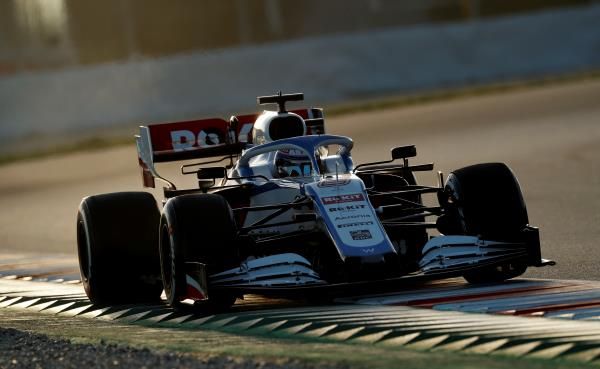  نيكولاس لطيفي