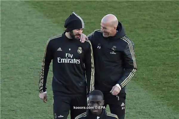 ?i=epa%2fsoccer%2f2019-12%2f2019-12-30%2f2019-12-30-08095225_epa