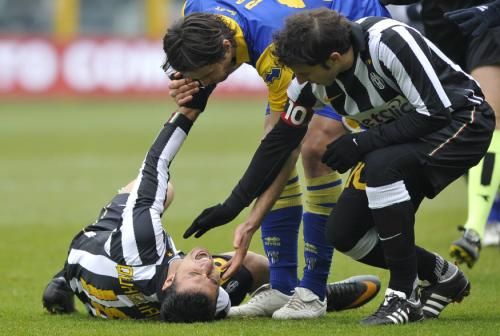 2011-01-062011-01-06t124836z_01_sre105_rtridsp_3_soccer-italy_reuters