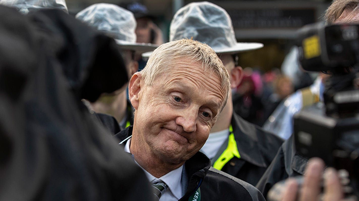 جيسون سيرفس