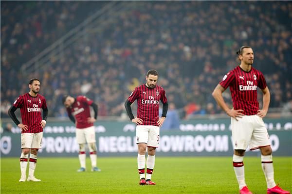 لاعبو ميلان