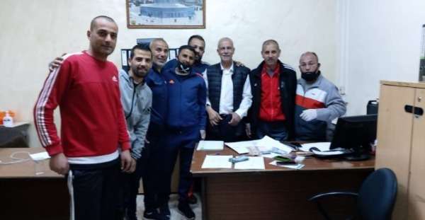 من عملية توزيع الرواتب