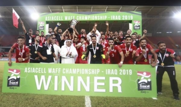 منتخب البحرين حامل اللقب