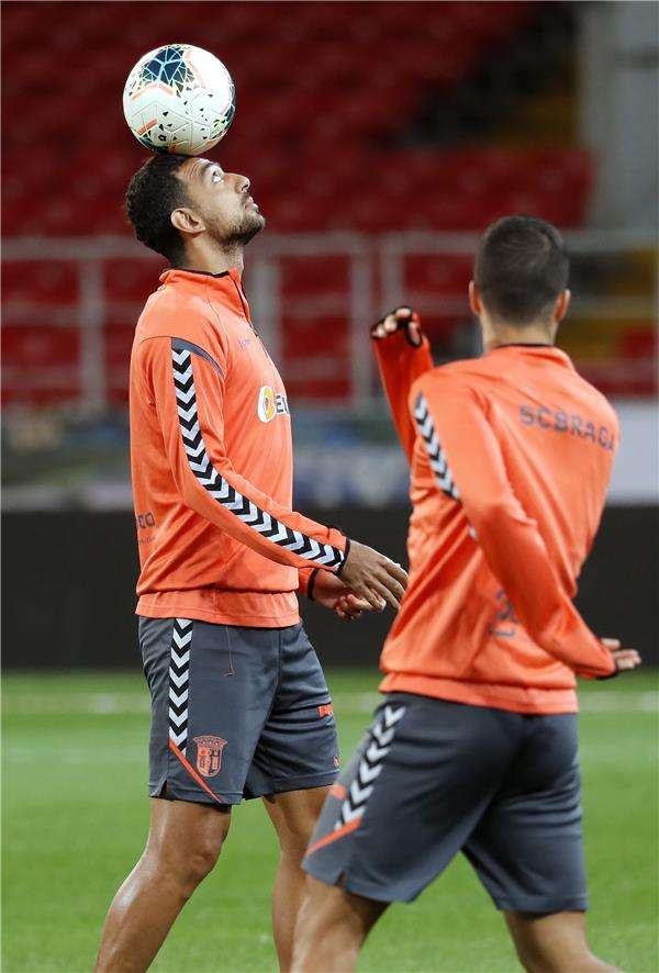 أحمد حسن "كوكا"