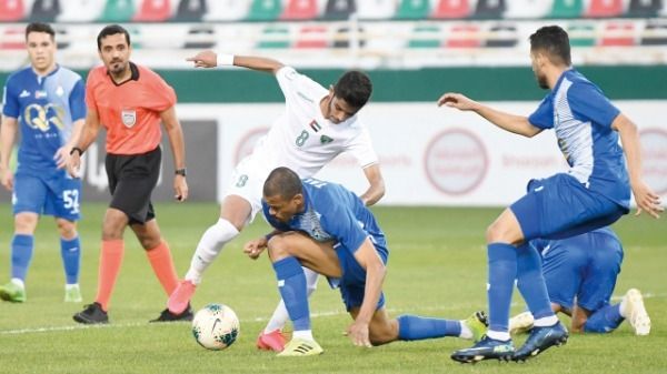 من مباراة الإمارات والعربي