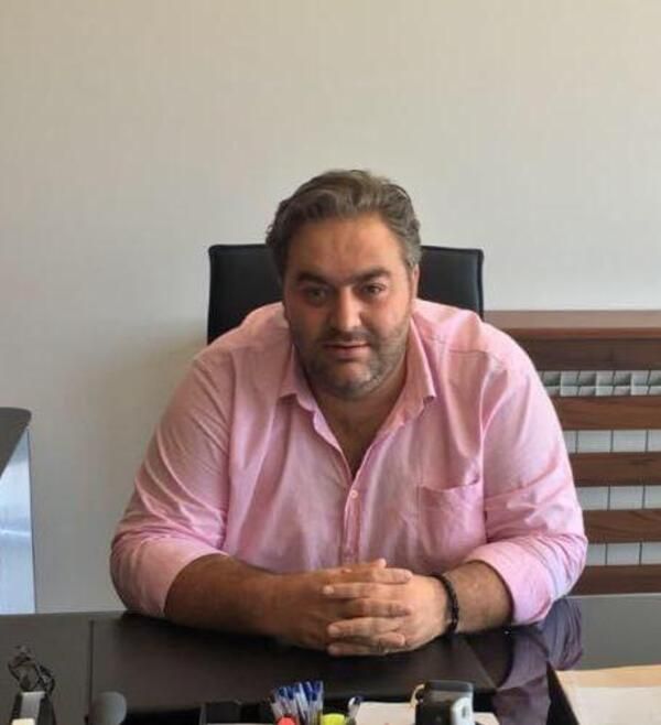 أحمد ناصر