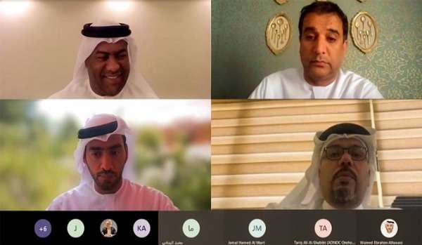 من الاجتماع