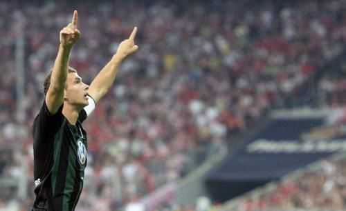 2010-08-20t200343z_01_mda08_rtridsp_3_soccer-germany_reuters