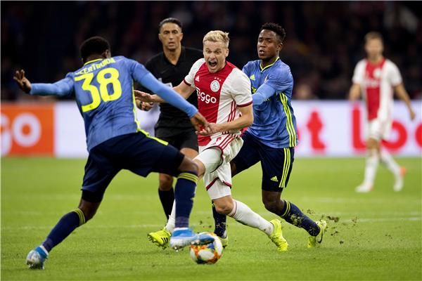 من الدوري الهولندي