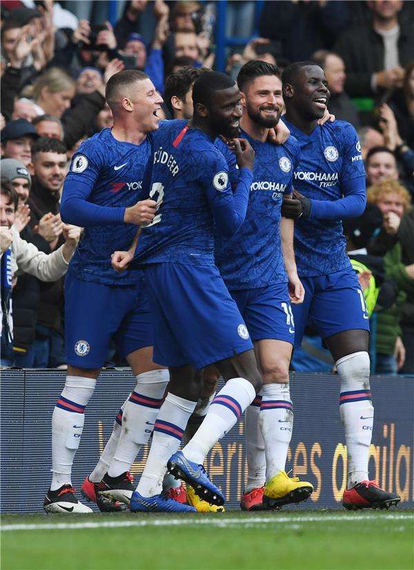 لاعبو تشيلسي