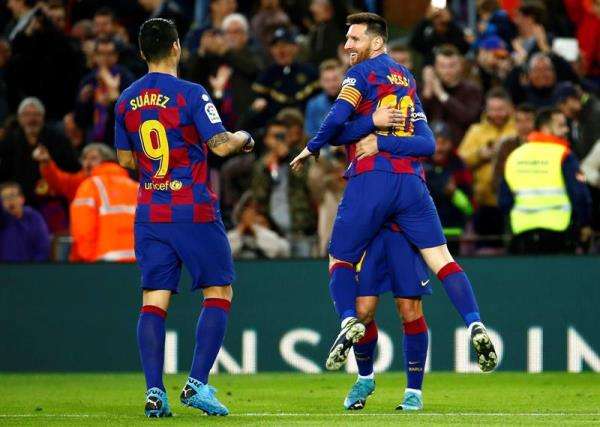 لاعبو برشلونة - أرشيفية