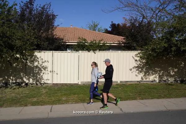 ?i=reuters%2f2020-04-24%2f2020-04-24t064335z_185086117_rc2uag9v6ydr_rtrmadp_3_health-coronavirus-australia-javelin_reuters