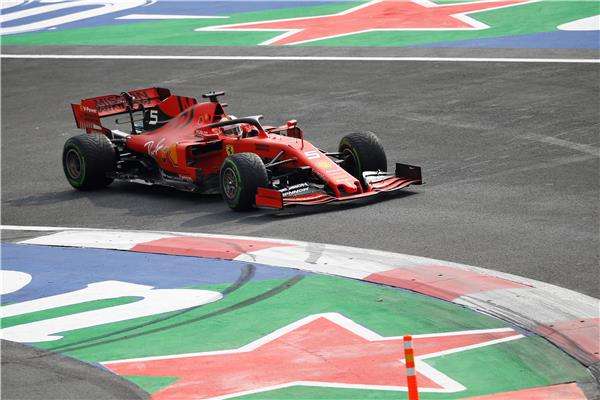 سيارة فيراري