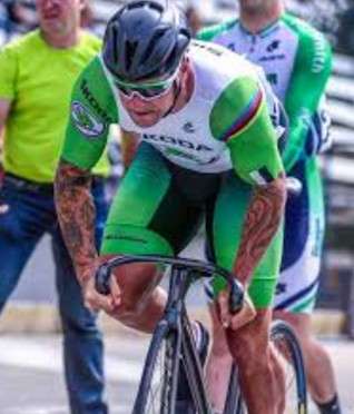  إيدي دوكينز