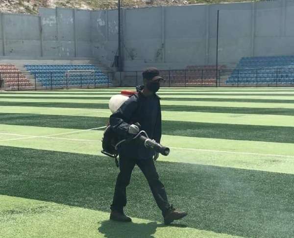 تعقيم ملعب النجمة