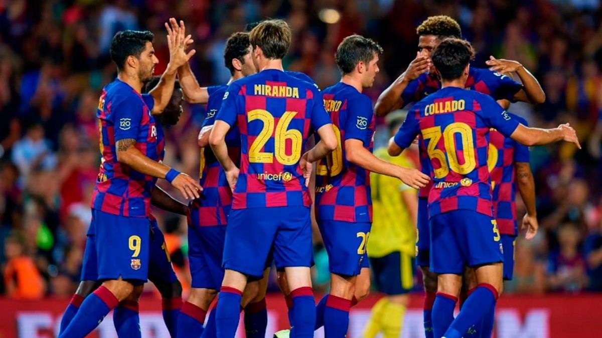 لاعبو برشلونة