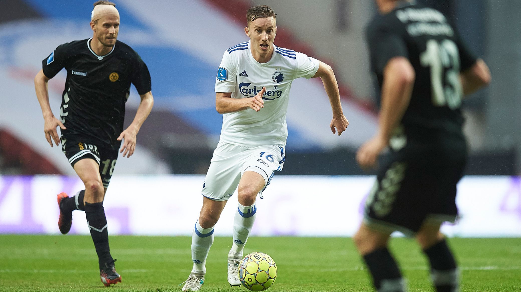 من الدوري الدنماركي