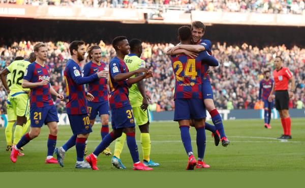 لاعبو برشلونة