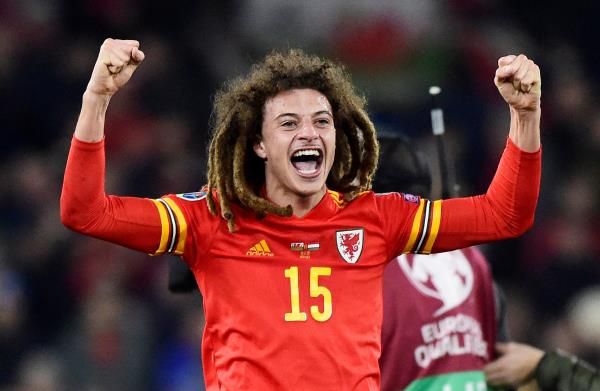 2019-11-19t214526z_1712336932_rc2led96j5yb_rtrmadp_3_soccer-euro-wal-hun-report_reuters