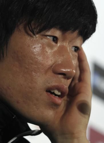 2011-01-092011-01-09t091832z_01_seo105_rtridsp_3_soccer-asian_reuters