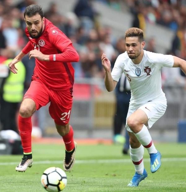 حمدي النقاز