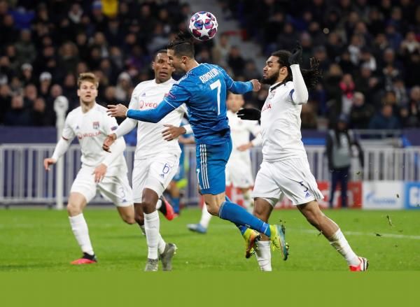 جانب من لقاء الذهاب