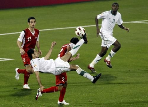 2011-01-092011-01-09t180842z_01_ac438_rtridsp_3_soccer-asian_reuters