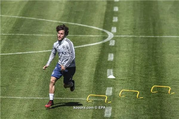 ?i=epa%2fsoccer%2f2020-05%2f2020-05-06%2f2020-05-06-08404378_epa